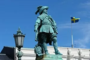 Adolf Collection: Gustav Adolf II statue, Goteborg, Sweden