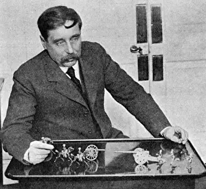 Hobby Prints: H. G. Wells and his war game, WW1