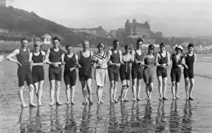 H. L. Oakley and friends at Scarborough, July 1914