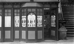 Silhouettist Prints: H. L. Oakley in his studio at Scarborough