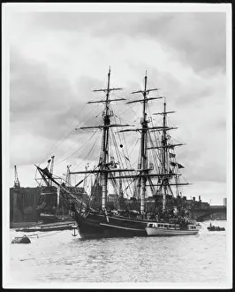 Mutiny Prints: H. M. s. Bounty