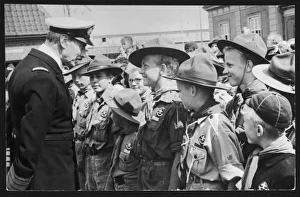 Haakon VII & Scouts