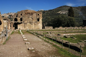 Images Dated 10th March 2009: Hadrians Villa. 2nd century. Golden Court. Italy