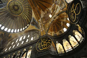 Images Dated 14th December 2013: Hagia Sophia. Interior. Istanbul