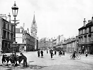 Images Dated 10th December 2018: Hairst Street, Renfrew