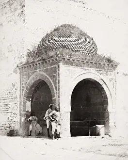 Tunisia Gallery: Halfaouine street fountain, Tunis, Tunisia