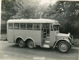 Hall Lewis bus for Santos