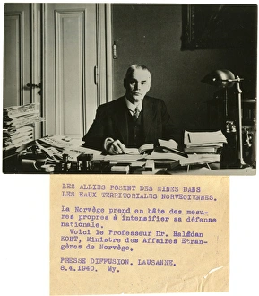 Affairs Gallery: HALVDAN KOHT (1973-1965)