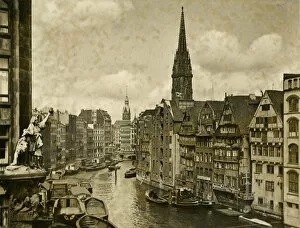 Nikolai Collection: Hamburg, Germany - Nikolai Canal