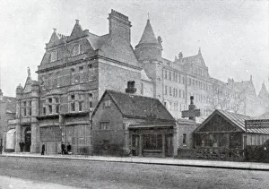 Images Dated 2nd August 2018: Hammersmith Rowton House