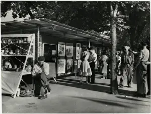 HAMPSTEAD ART STALL