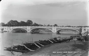 Cityscape Prints: Hampton Court Bridge