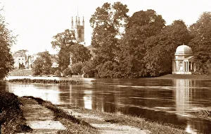 Hampton River Thames Victorian period