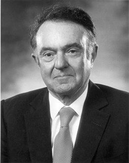 Handel Gallery: Handel Davies CB CEng FRAeS (1912-2003) RAeS President