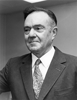 Handel Davies CB CEng FRAeS (1912-2003) RAeS President