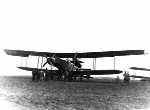 Images Dated 14th August 2015: Handley Page heavy bomber, WW1