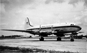 Hermes Gallery: Handley Page Hermes 4A (forward view, on the ground) -B