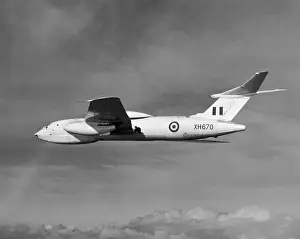 Handley Page HP-80 Victor
