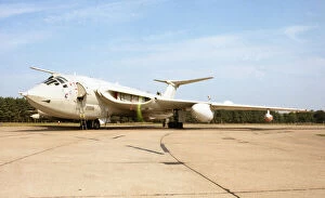 Images Dated 14th June 2021: Handley Page Victor K.2 XL164
