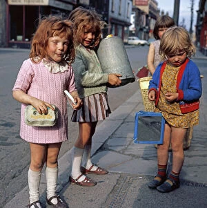 Roads Collection: Hands Full. Southbank Middlesbrough 1970s