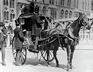 Hansom cab, London, early 1900s