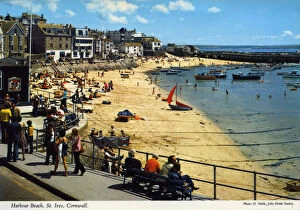 Images Dated 16th January 2020: Harbour Beach, St Ives, Cornwall. Date: circa 1960s