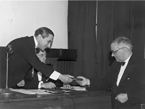 Hives Prints: Harold Roxbee Cox FRAeS (1902-1997) - RAeS President
