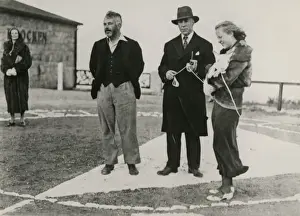 Investigator Prints: Harry Price, C. E. M. Joad and Fraulein Urta Bohn