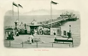 Images Dated 23rd October 2012: Hastings, the Pier