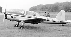 Images Dated 9th April 2021: de Havilland Canada DHC-1 Chipmunk G-AOUO