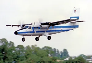 de Havilland Canada DHC-6-300 Twin Otter 742 - IA
