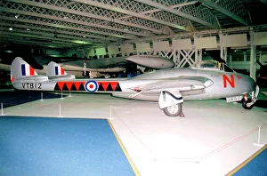 Vampire Prints: de Havilland DH.100 Vampire F.3 7200M / VT812 / N