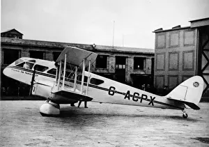 De Havilland DH84 of Railway Air Services at Croydon