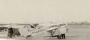 Moth Gallery: de Havilland DH85 Leopard Moth, G-AIYS, at Croydon