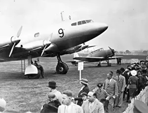 Hendon Prints: de Havilland DH91 Albatross alongside Blackburn Skua