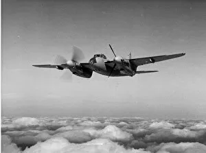 Havilland Collection: de Havilland DH98 Mosquito FBVI NT193 in flight