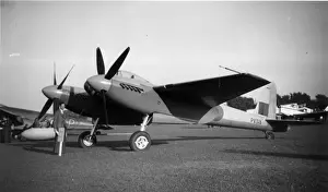 Hornet Prints: de Havilland Hornet F3 PX313 The prototype Mosquito W4050