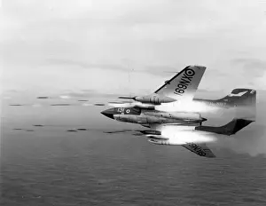 Vixen Prints: de Havilland Sea Vixen FAW2 XN691 of 899 Squadron