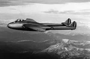 Licence Prints: de Havilland Vampire FB5 10041