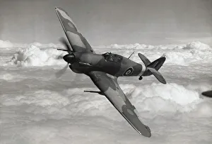 Images Dated 12th December 2017: Hawker Hurricane Mk 2D