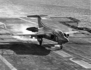 Images Dated 25th January 2014: Hawker Siddeley Buccaneer S2 of the Royal Navy lands