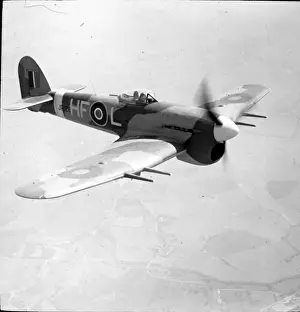 Hawker Typhoon IB JR128