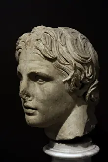 Head of Alexander the Great (356-323 BC). Marble. 2nd centur