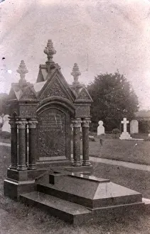 Head - Burial Stone - James Whittaker Wright 1846-1904, Witl