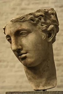 Colossal Collection: Detail of a head of the statue of a goddess. Roman copy