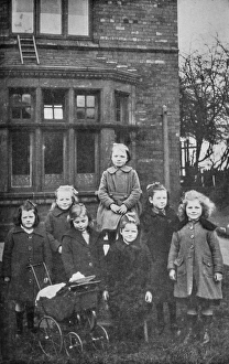 Headingley Orphan Homes, Leeds - Group of Girls