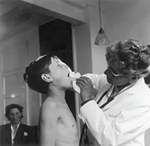 1958 Prints: Health Visitor / 1958