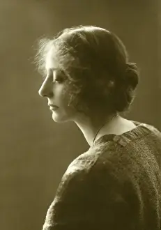 Helen Jacobs (1888-1970). jpg