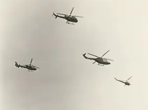 Saro Prints: Four helicopters