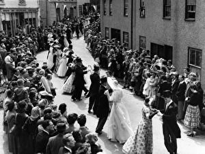 Images Dated 14th March 2011: Helston Floral Dance